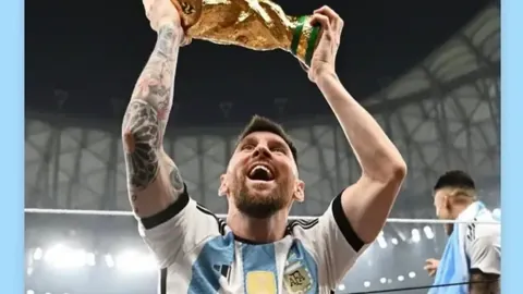 切尔西尤文重磅交易：卢卡库4000万欧购入弗拉霍维奇